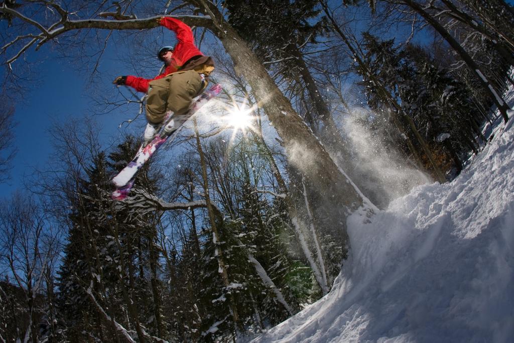 Top Of The World Hotel Snowshoe Bagian luar foto